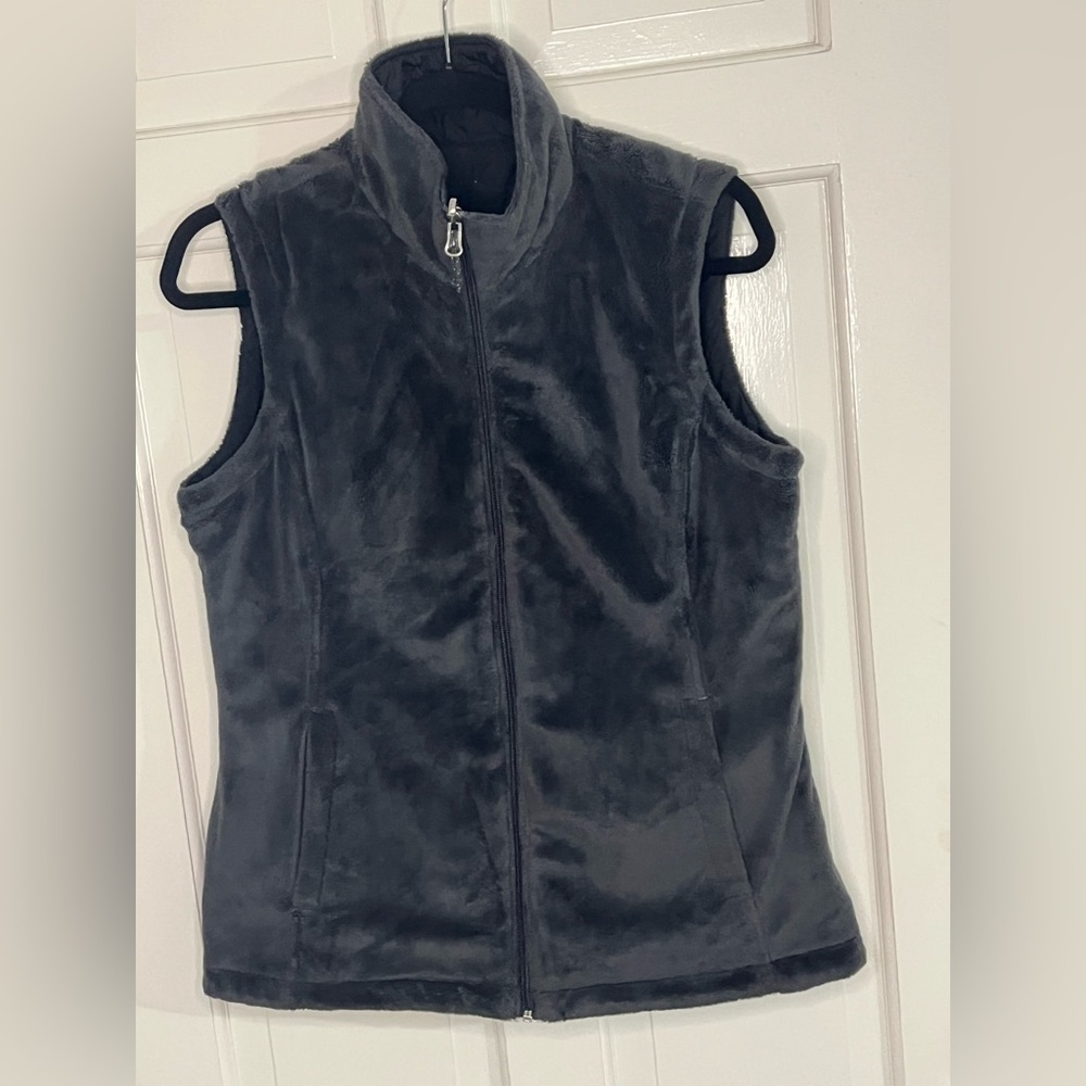 Free Country Women's Black And Gray Reversible Vest - Picture 3 of 5